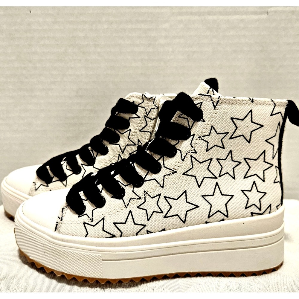 NWT Art Class Girl's Size 13 Ankle-High Sneakers White w/Black Stars Inside Zip